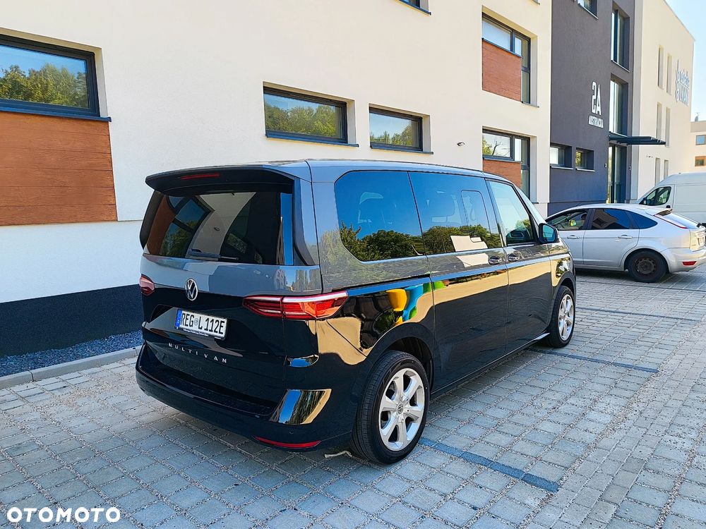 Volkswagen Multivan - 4