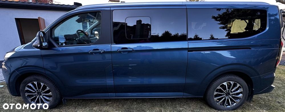 Ford Tourneo Custom - 3