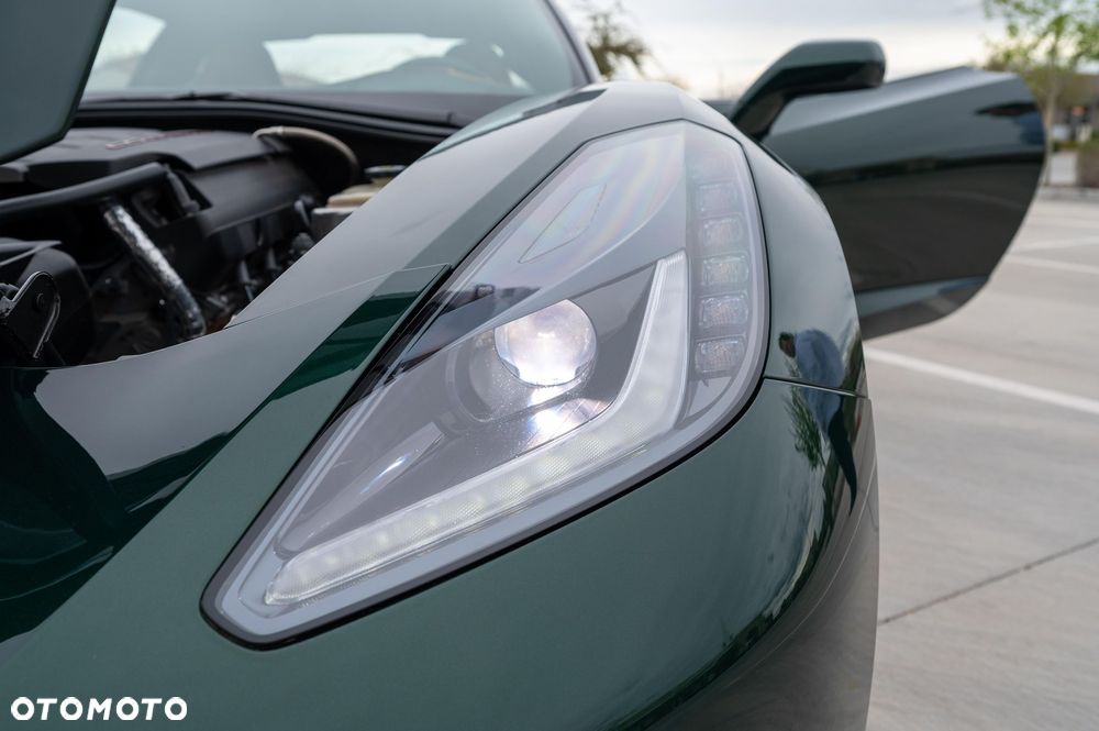 Chevrolet Corvette Stingray 3LT 6.2 V8 Automatik - 8