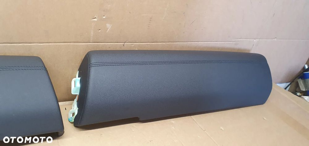 Osłona obudowa deski konsoli Land Rover Discovery Sport L550 - 7