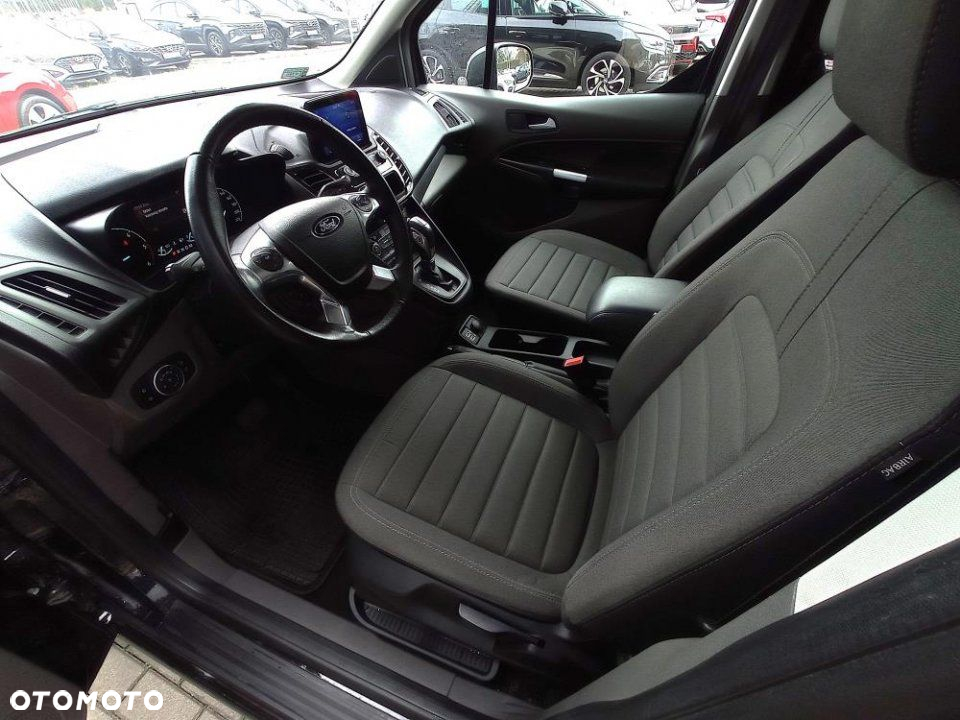 Ford Tourneo Connect - 10