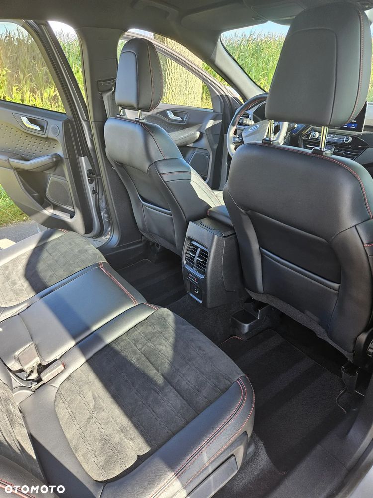 Ford Kuga 1.5 EcoBoost FWD ST-Line X - 8