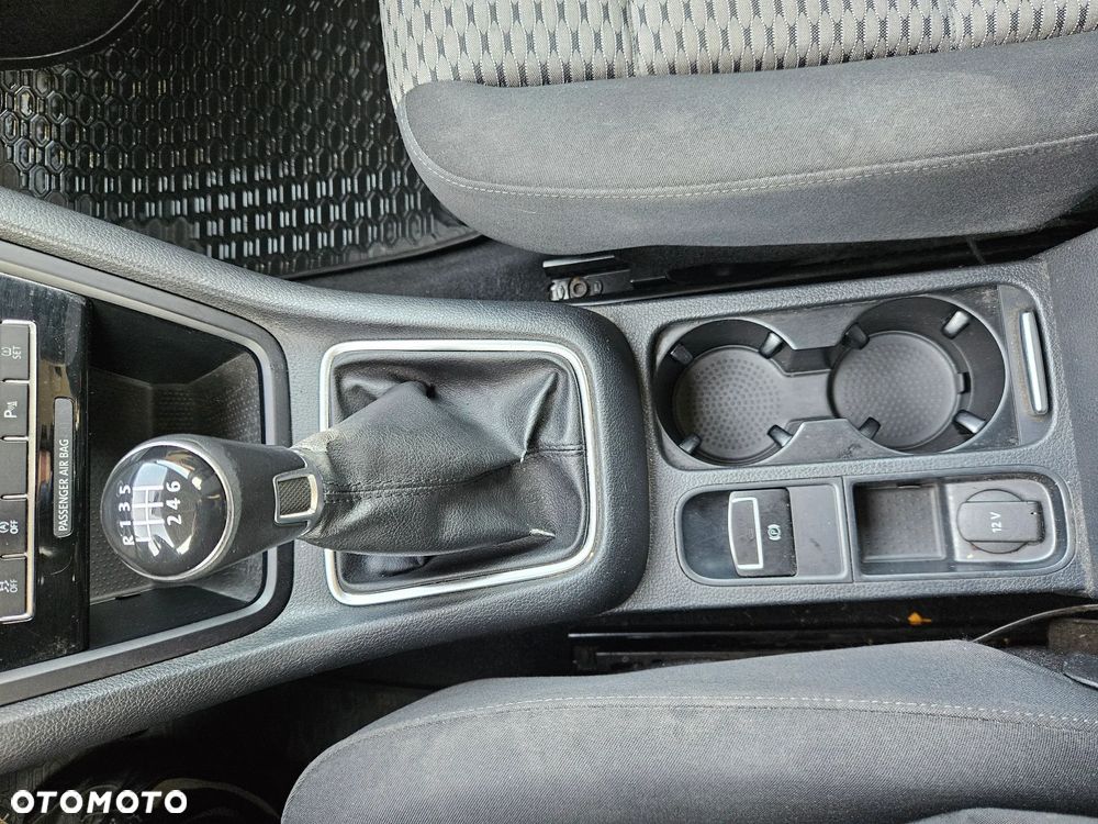 Volkswagen Sharan 2.0 TDI BlueMotion Technology Trendline - 4