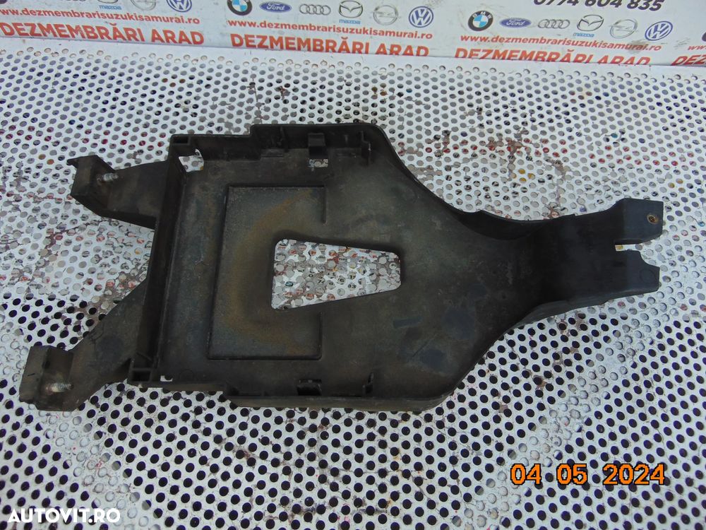 Cutie baterie Mercedes vito w447 viano v class cod a4475463700 suport cutie baterie - 2