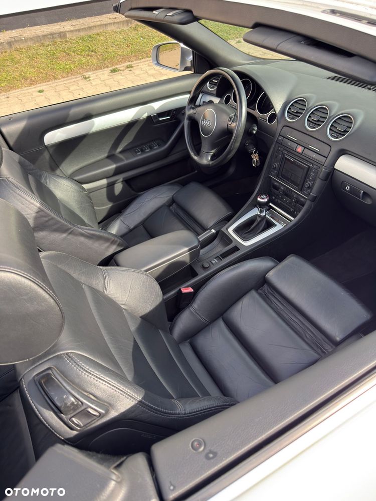 Audi A4 - 13