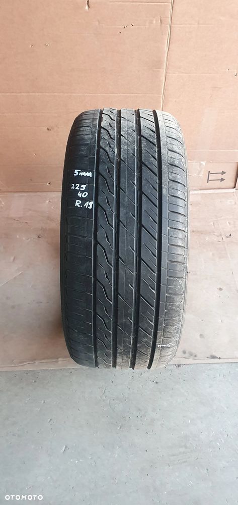 1X Opona Landsail LS588 UHP 225/40 ZR19 6mm 0518 - 1