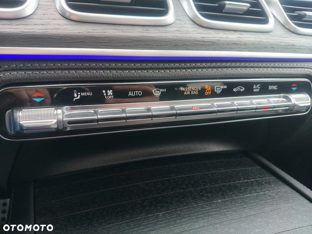 Mercedes-Benz GLE Coupe 300 d 4-Matic Premium Plus - 27