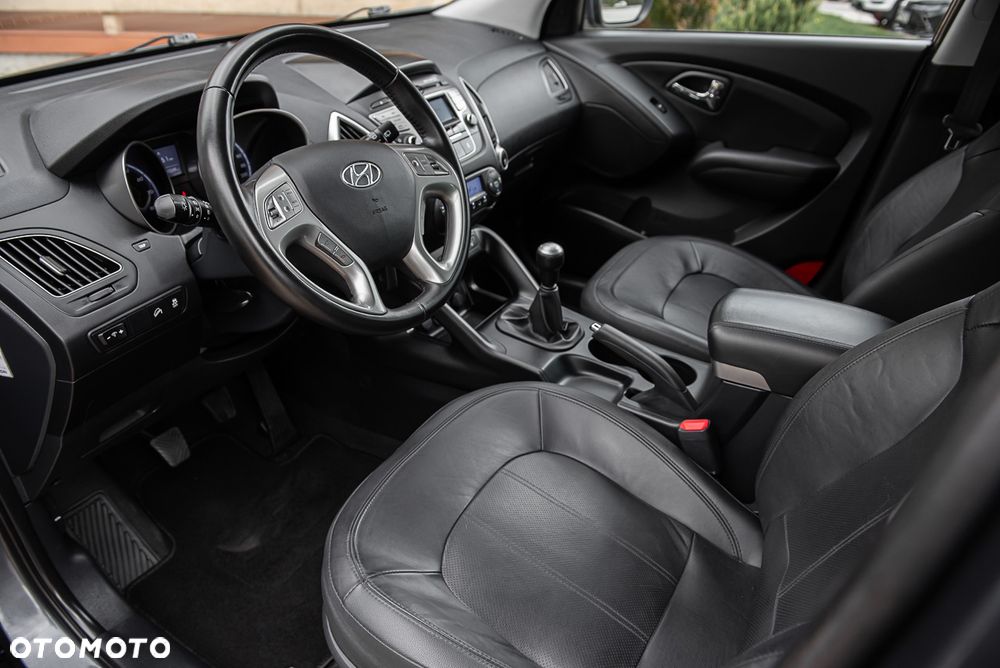 Hyundai ix35 2.0 Premium 2WD - 16