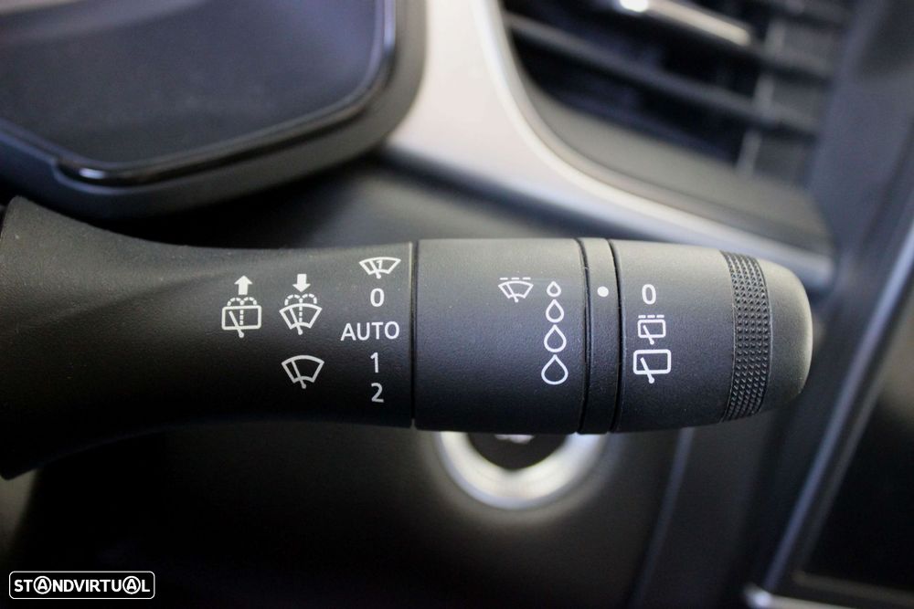 Renault Captur 1.0 TCe Exclusive - 18