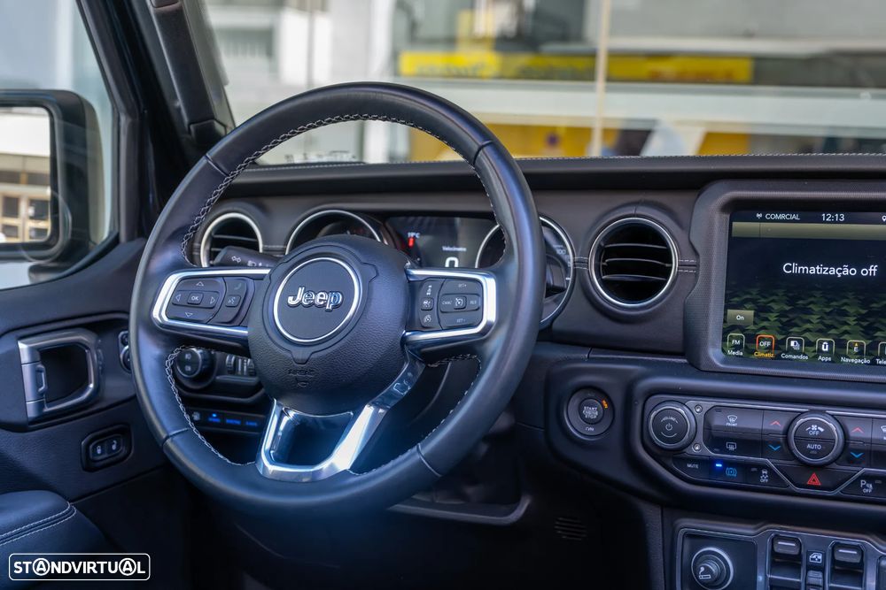 Jeep Wrangler 2.0 TG 4xe Sahara — fotografia 18