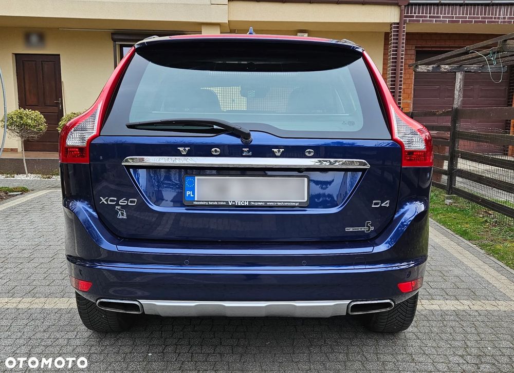 Volvo XC 60 D4 Drive-E Ocean Race - 30