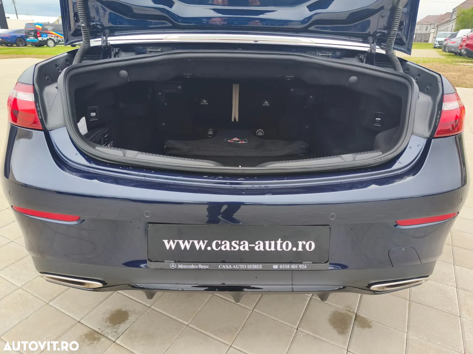 Mercedes-Benz E 400 4MATIC Cabrio - 16