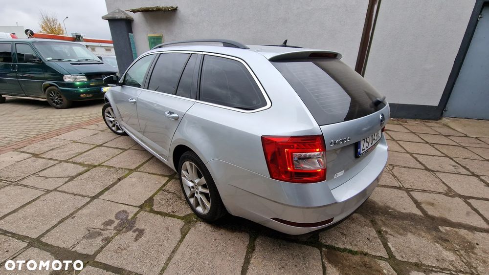 Skoda Octavia 2.0 TDI Style DSG - 4