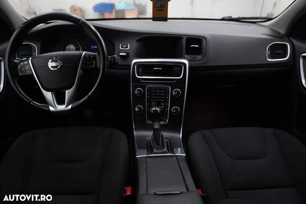 Volvo S60 D2 Start-Stop Basic - 11