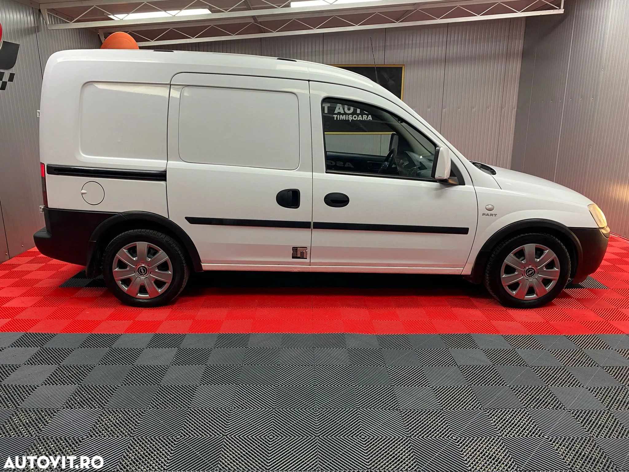 Opel Combo - 18