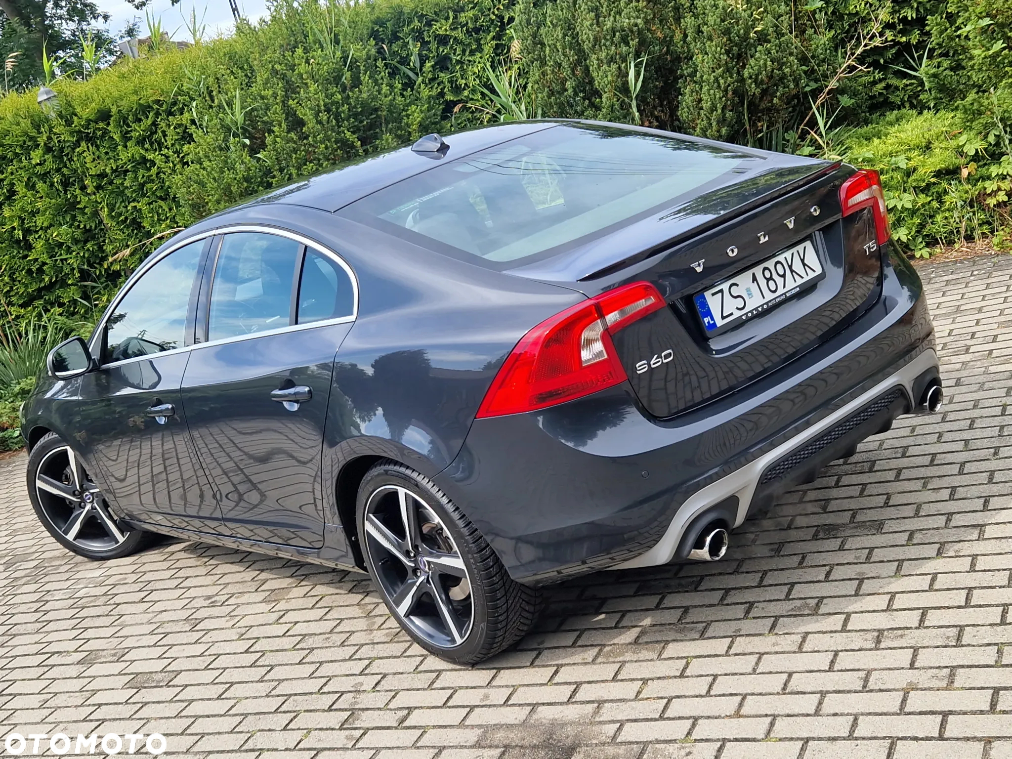 Volvo S60 T5 Drive-E R-Design Summum - 4