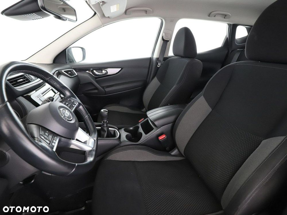 Nissan Qashqai 1.5 dCi Acenta - 10