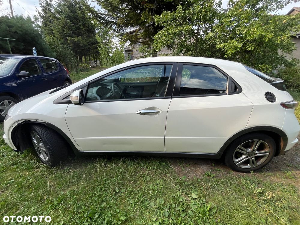 Honda Civic 1.8 Executive - 4