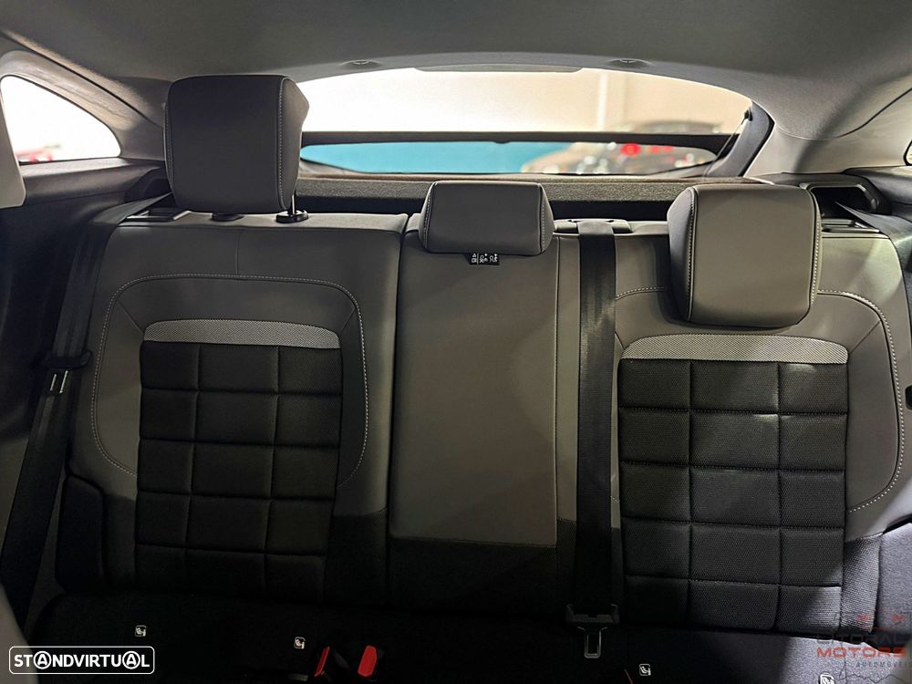 Citroën C4 1.2 Hybrid Plus e-DSC6 - 40