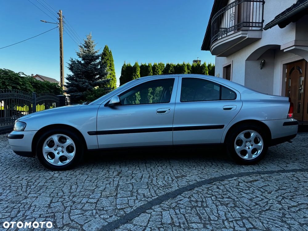 Volvo S60 2.4 Summum - 8