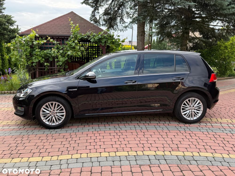 Volkswagen Golf 1.4 TSI BlueMotion Technology Cup - 11