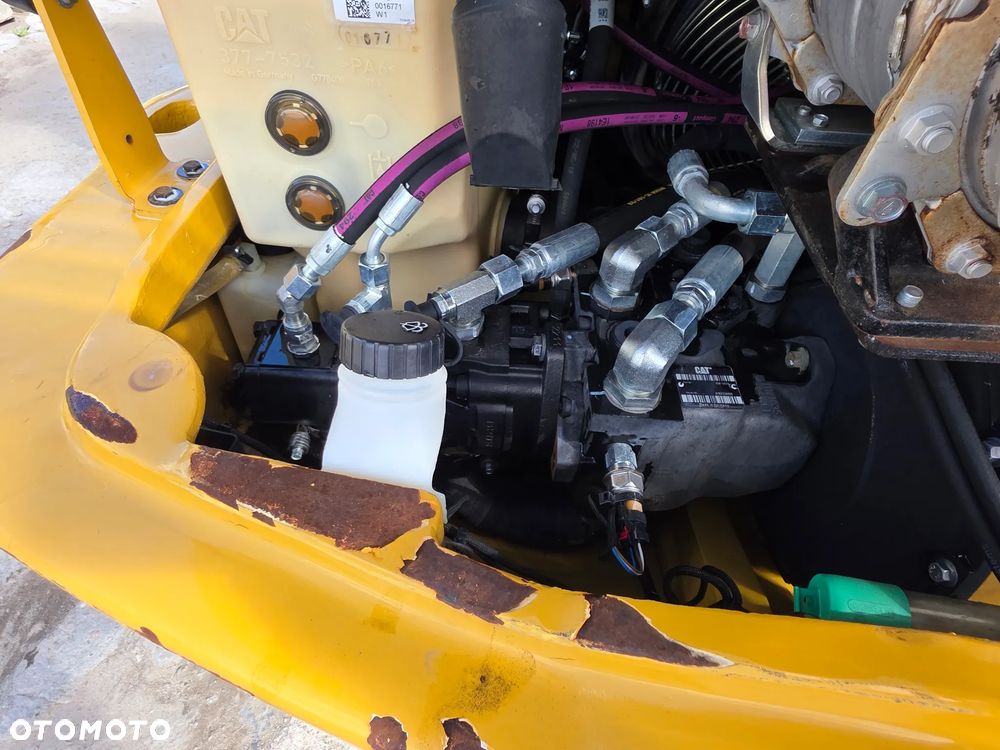 Caterpillar Cat 907M Łyżka +Widly Centr Smarowanie - 11