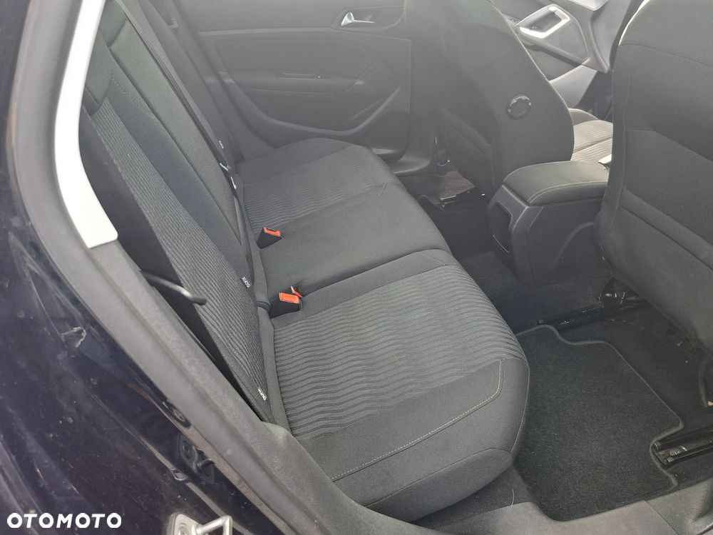 Peugeot 308 1.6 e-HDi Access S&S - 15
