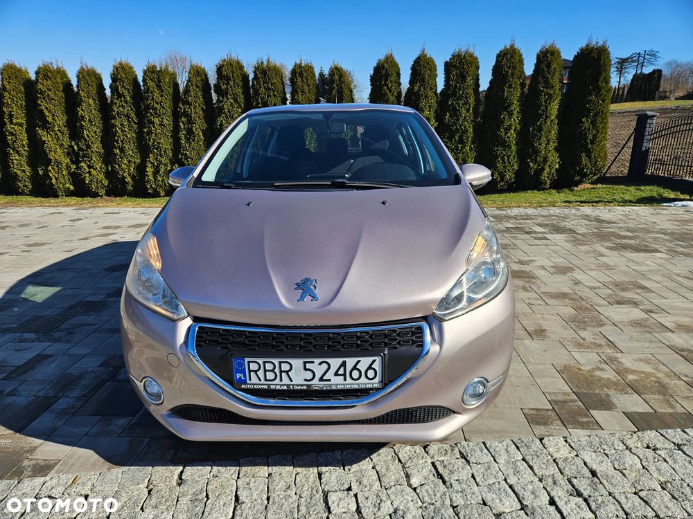 Peugeot 208 82 PureTech Style - 2