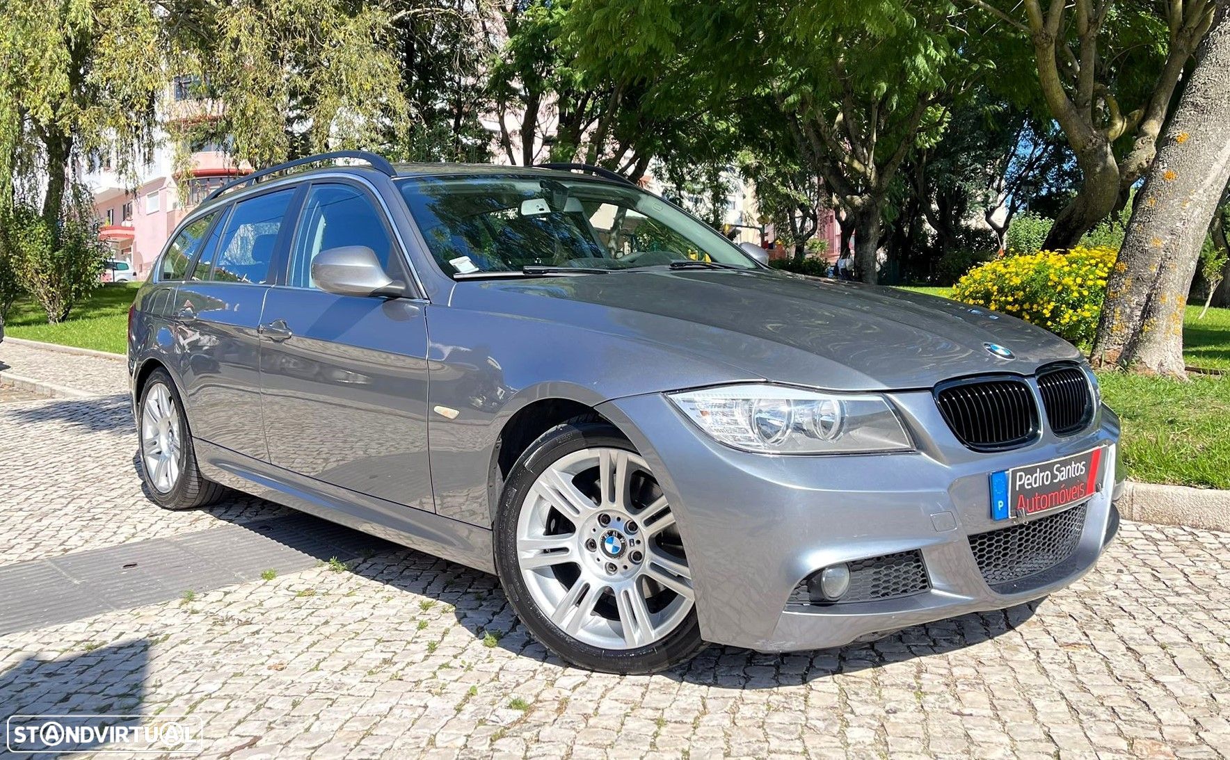 BMW 318 d Touring Navigation Sport - 1