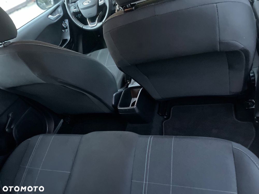 Ford Fiesta - 21