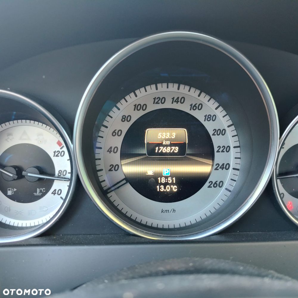 Mercedes-Benz Klasa C 200 CDI Avantgarde Edition - 12