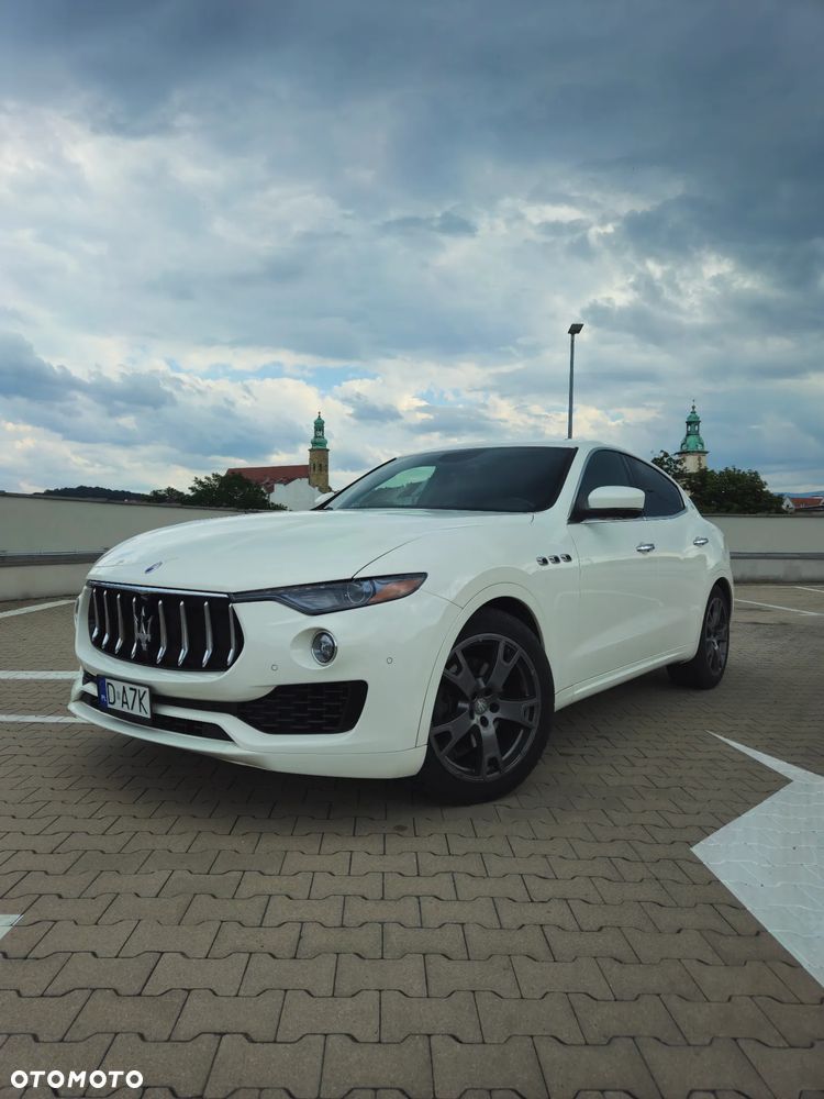 Maserati Levante - 2