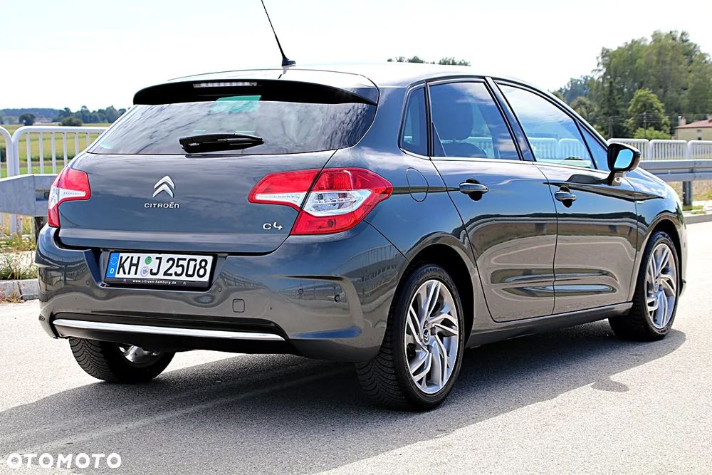 Citroën C4 VTi 120 Exclusive - 11