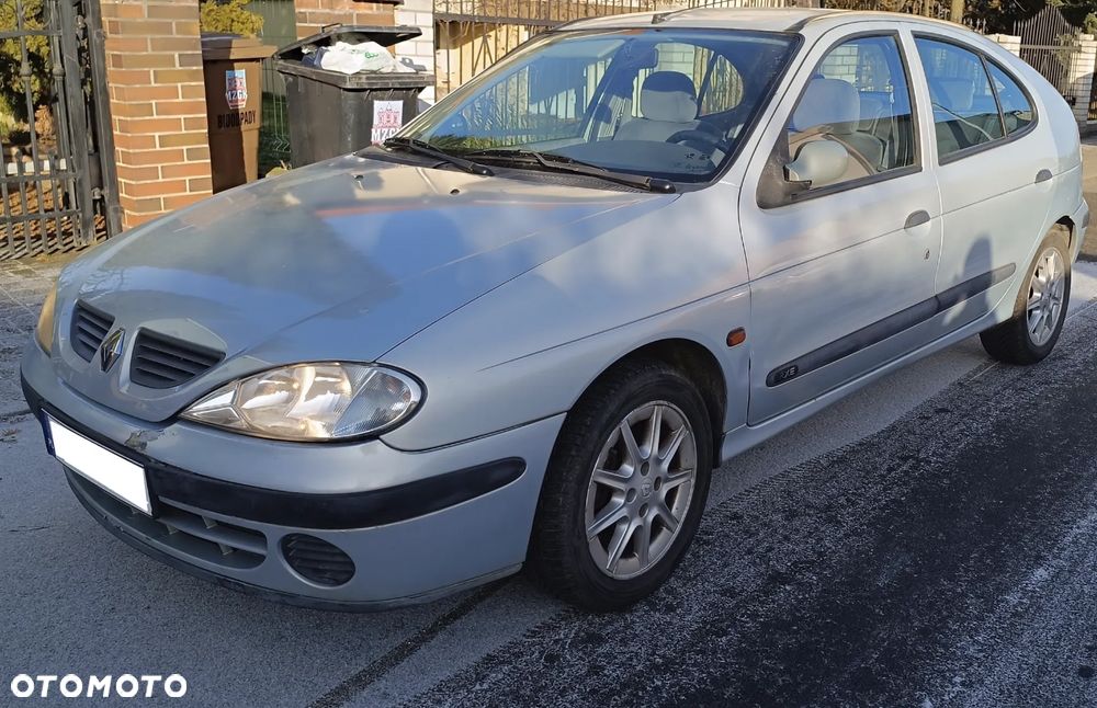 Renault Megane - 1