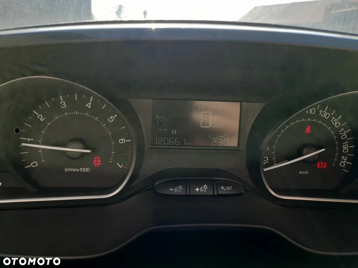 Peugeot 208 PureTech 68 Like - 20