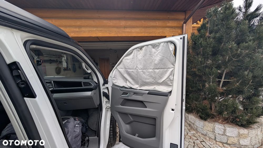 Volkswagen California - 37