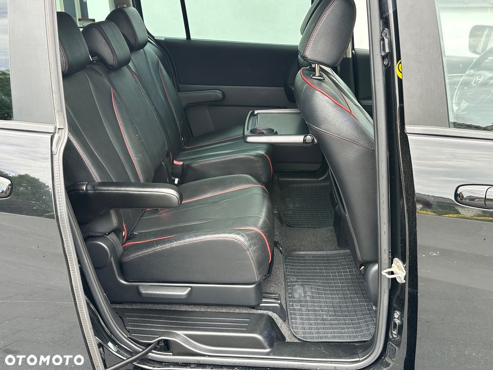Mazda 5 - 19