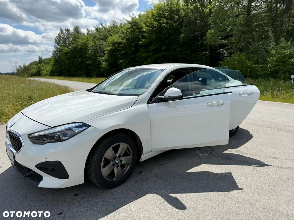 BMW Seria 2 216d - 6