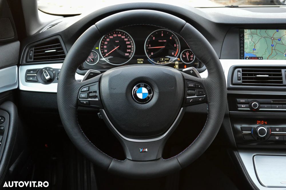 BMW Seria 5 520d Sport-Aut. - 36