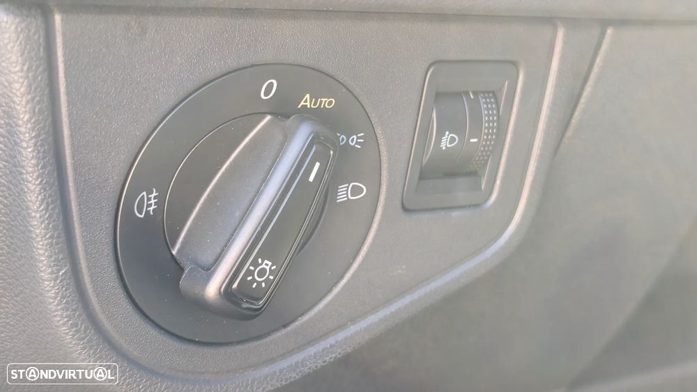 VW Taigo 1.0 TSI Urban DSG - 13