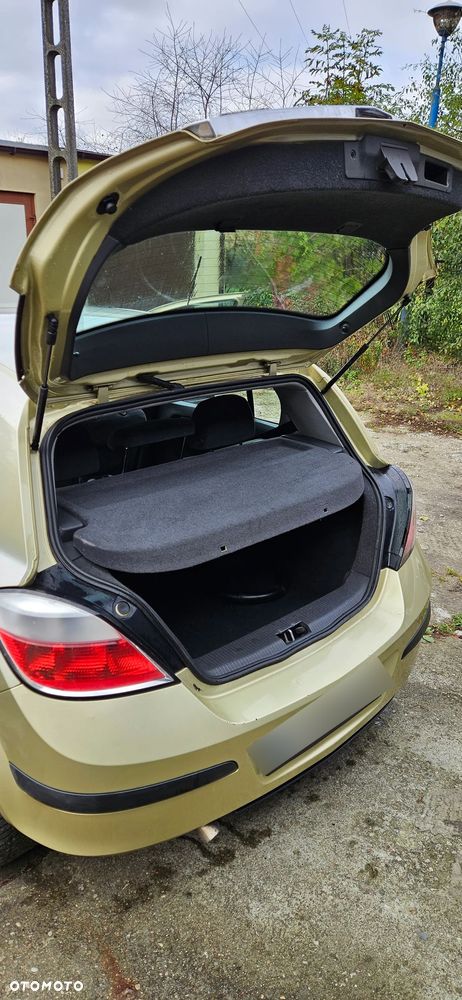 Opel Astra III 2.0 T Sport - 9