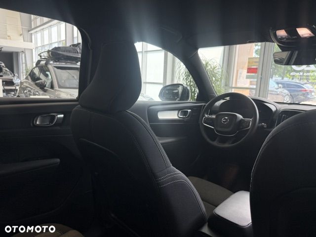Volvo XC 40 B3 Plus Dark - 15