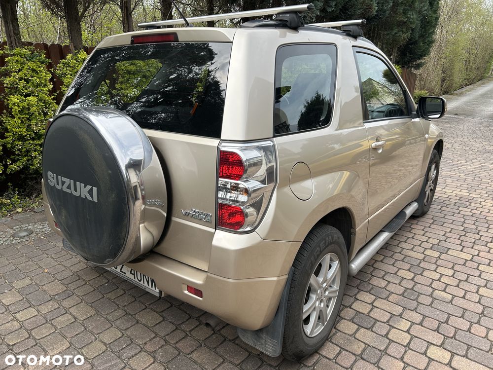 Suzuki Grand Vitara 1.6 - 4