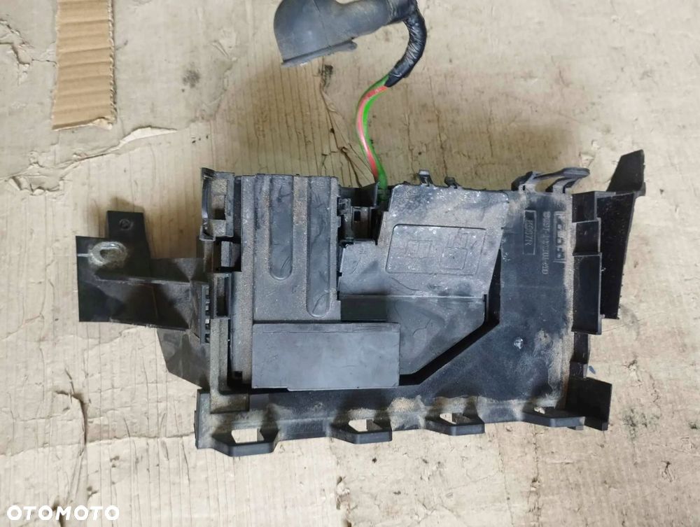 ford mondeo mk v 2016 skrzynki bezpieczników - 1