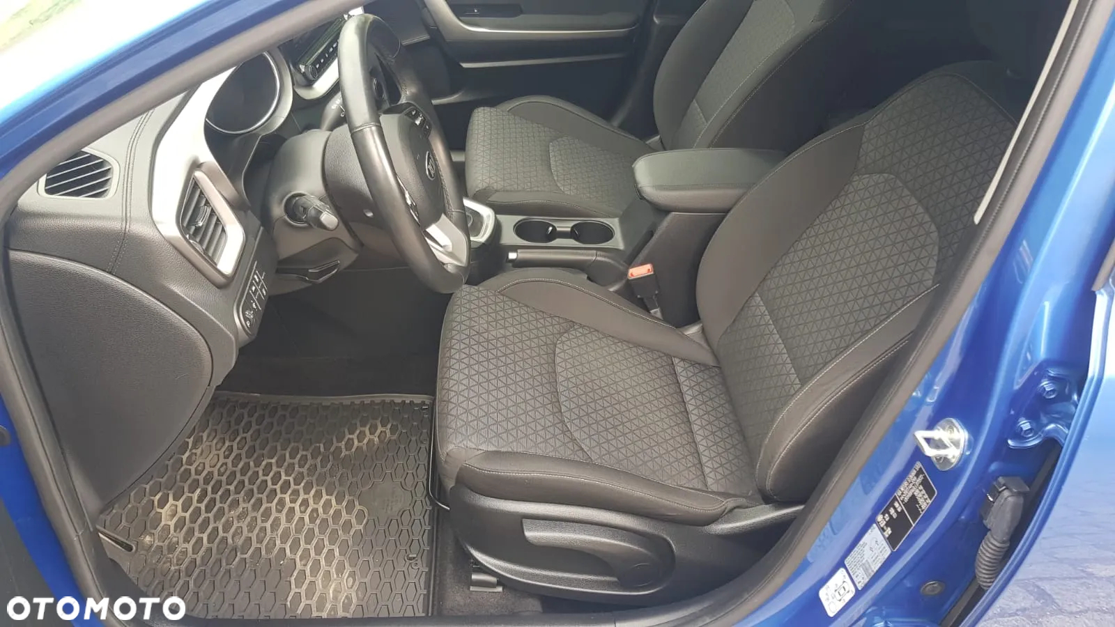 Kia Ceed 1.4 T-GDI L Business Line DCT - 18