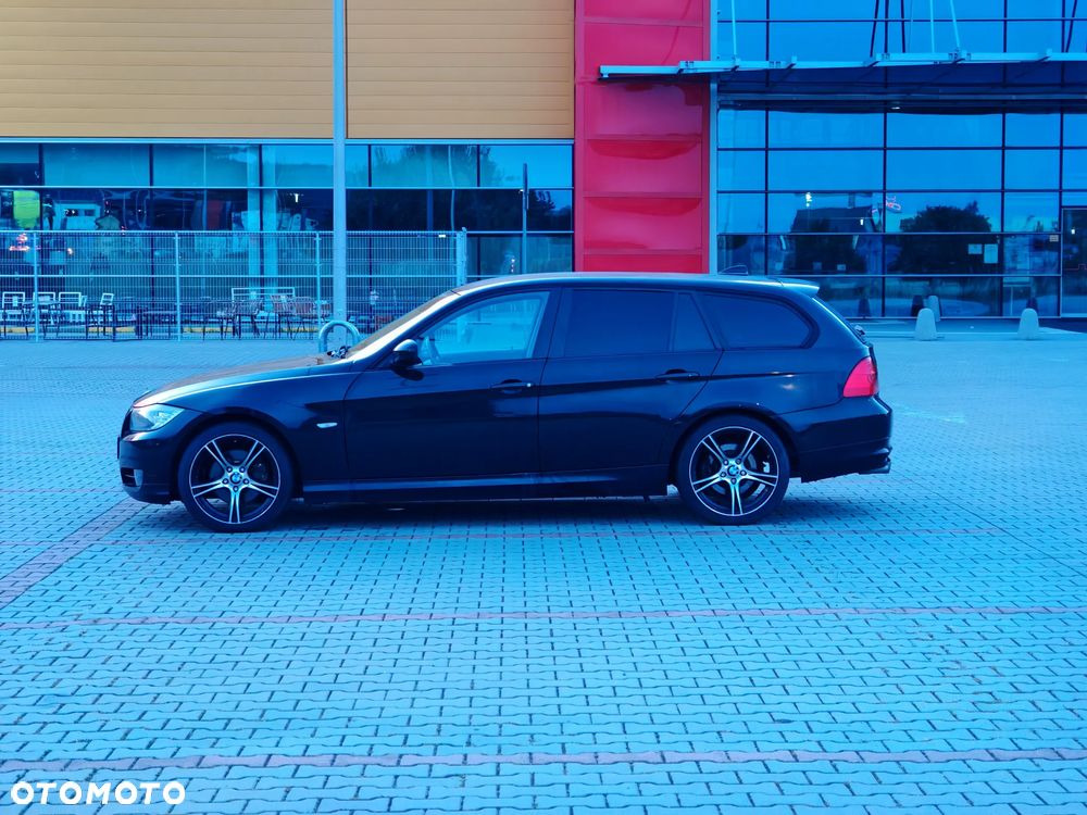 BMW Seria 3 318d - 8