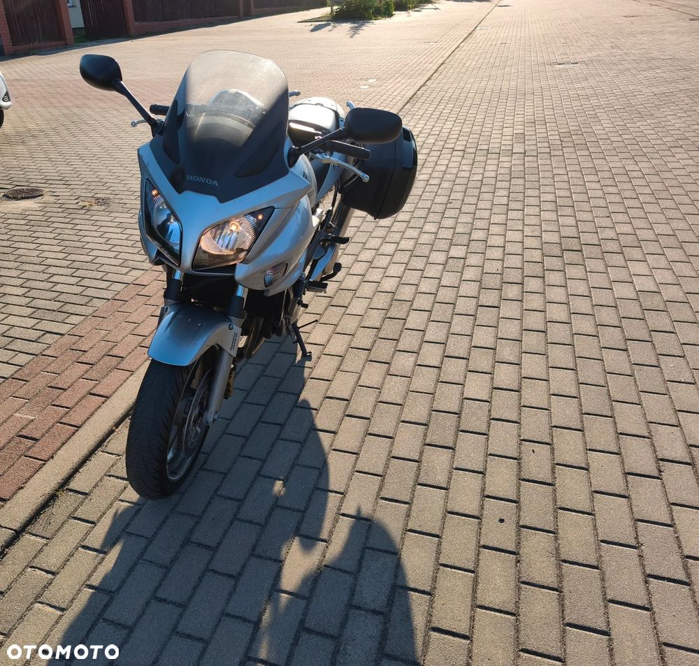 Honda CBF - 5