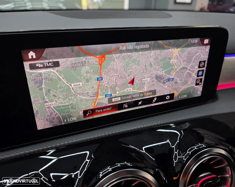 Mercedes-Benz A 250 Limousine e 8G-DCT AMG Line - 34