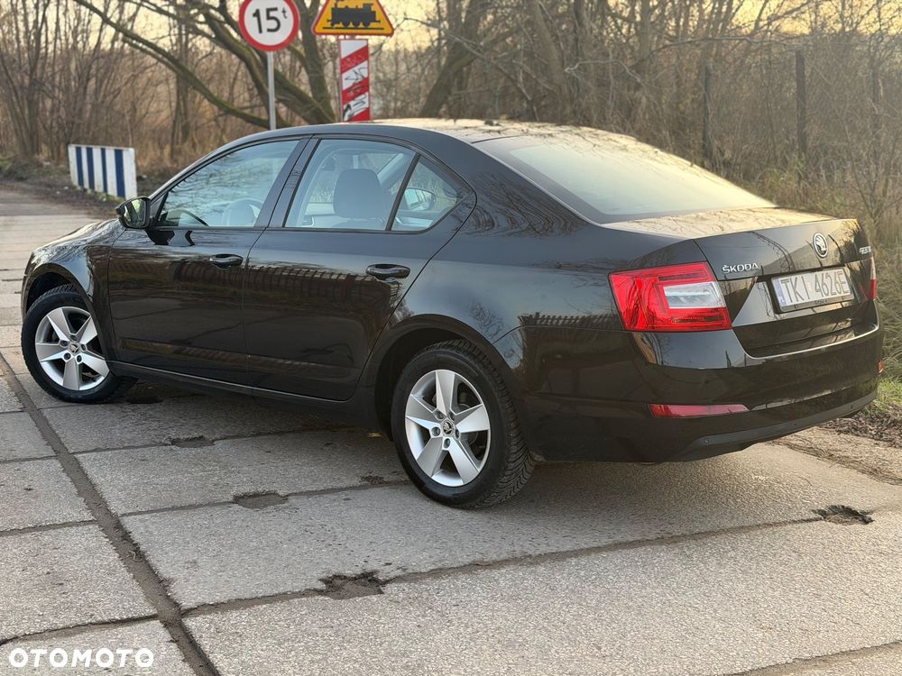 Skoda Octavia 1.4 TSI Ambition - 19
