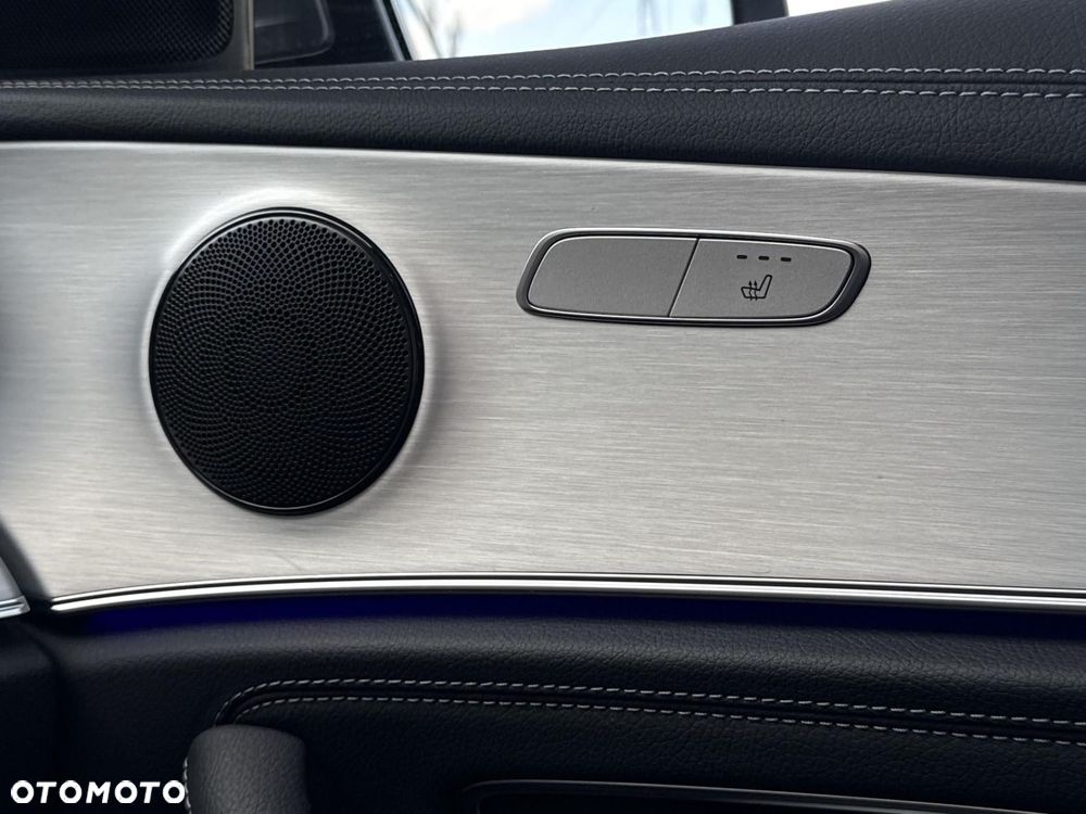 Mercedes-Benz Klasa E - 26